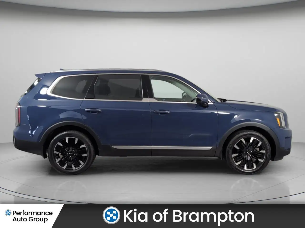 Kia Telluride снимка Kia Telluride