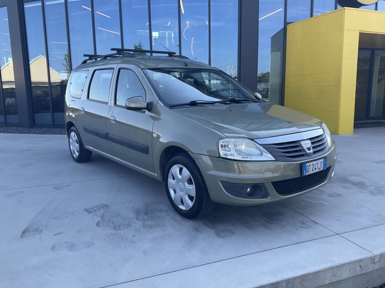Dacia Logan MCV 1.6 GPL 7 posti Lauréate