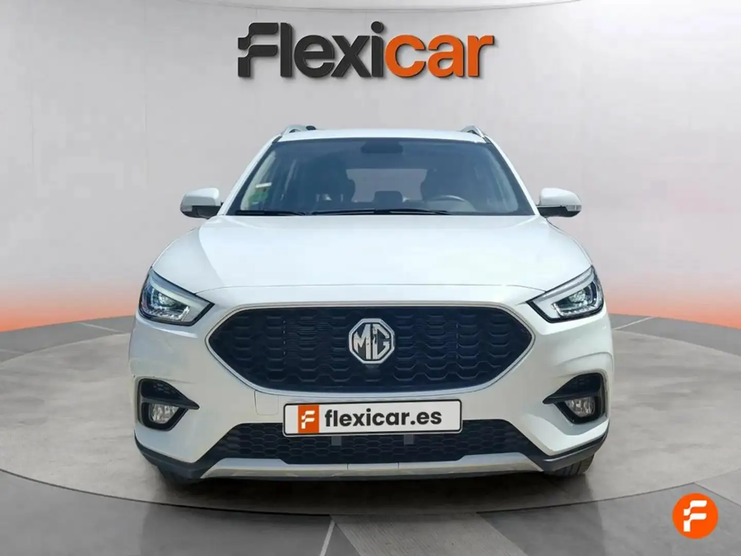 MG ZS 1.5 Luxury Jaune - 2