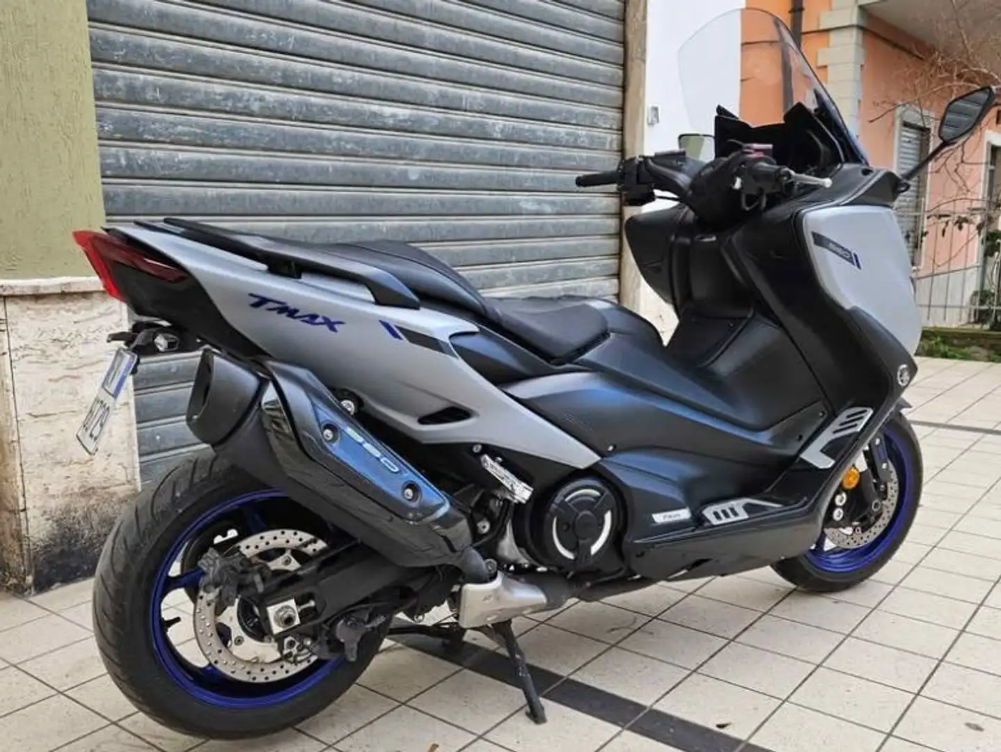 Yamaha TMAX 560 Yamaha t max 560 - 1