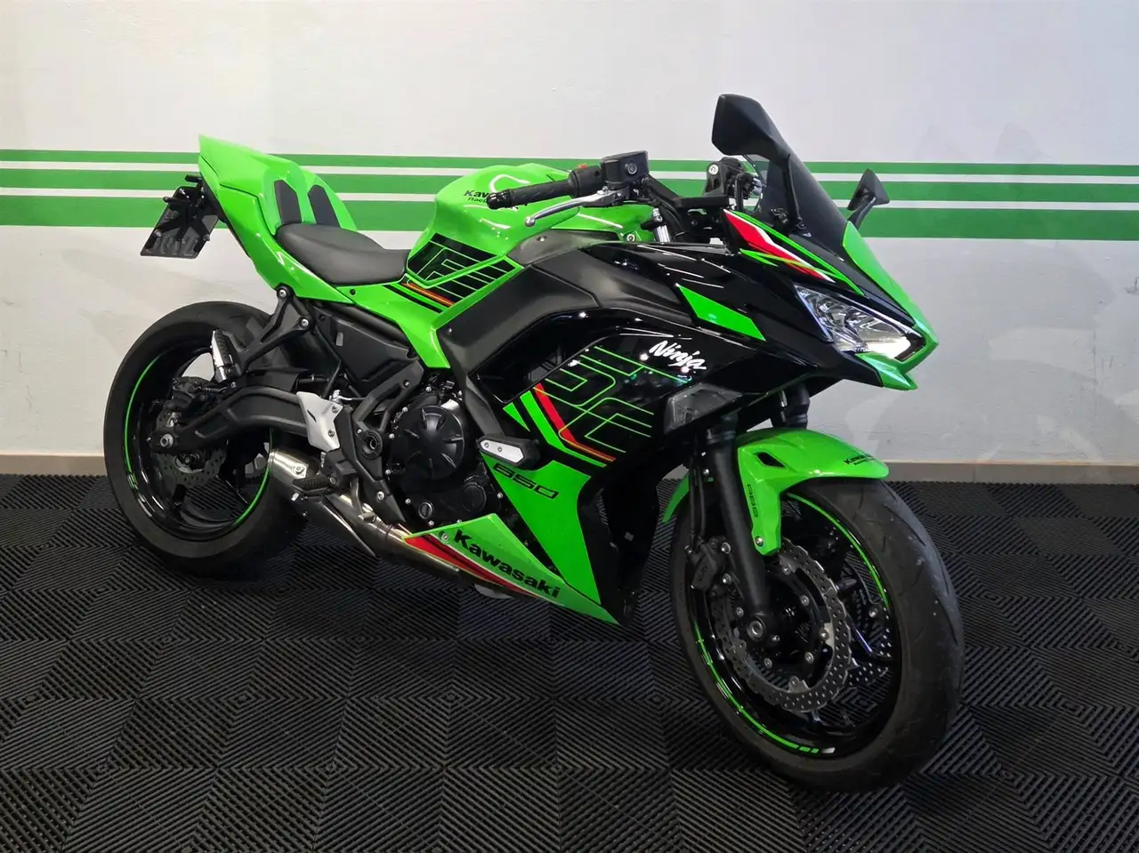 Kawasaki Ninja 650