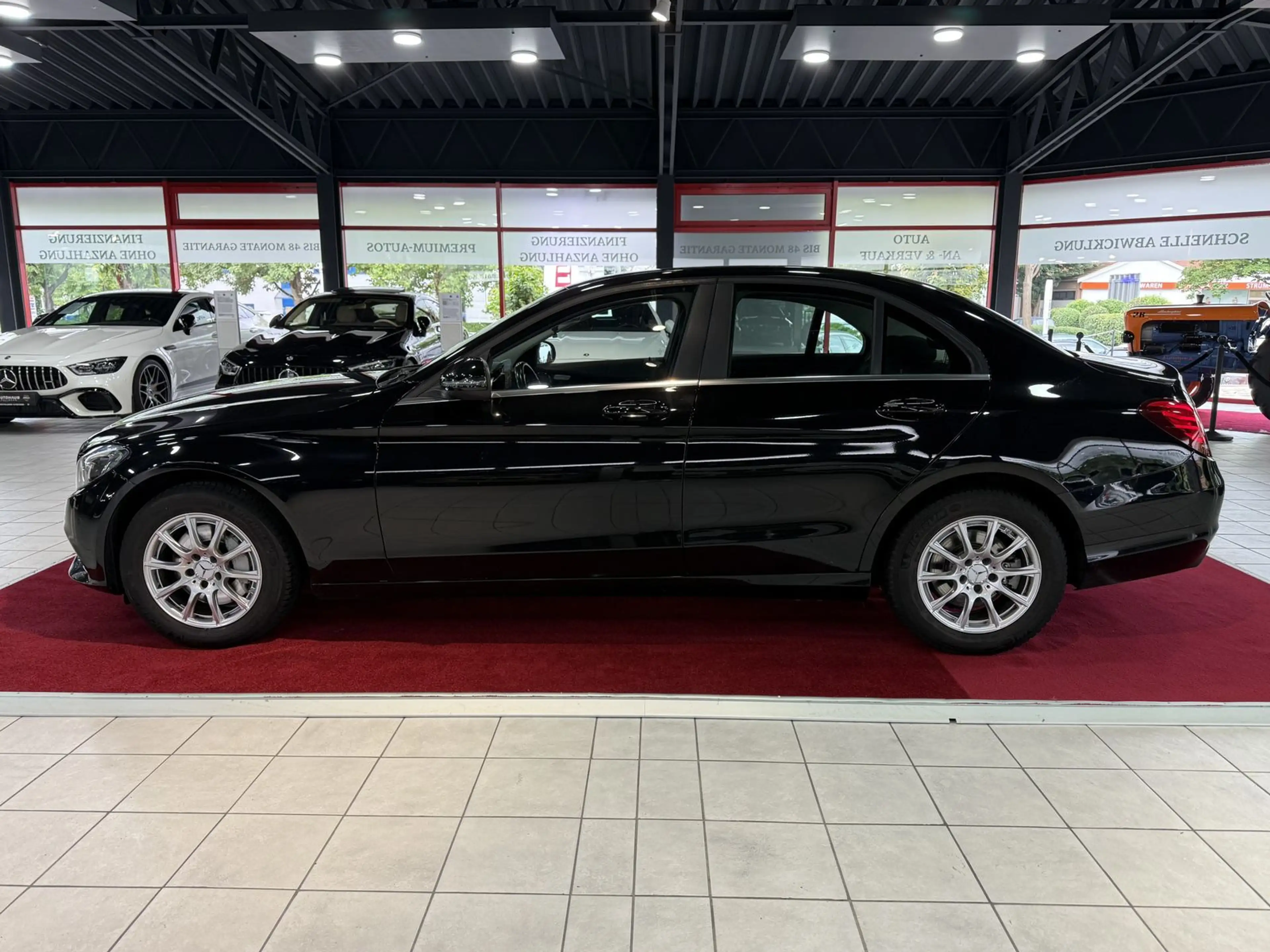 Mercedes-Benz C 250 BlueTec / d +NAVI+RÜCKFAHRK.+SPURHALTEASS. — photo 3