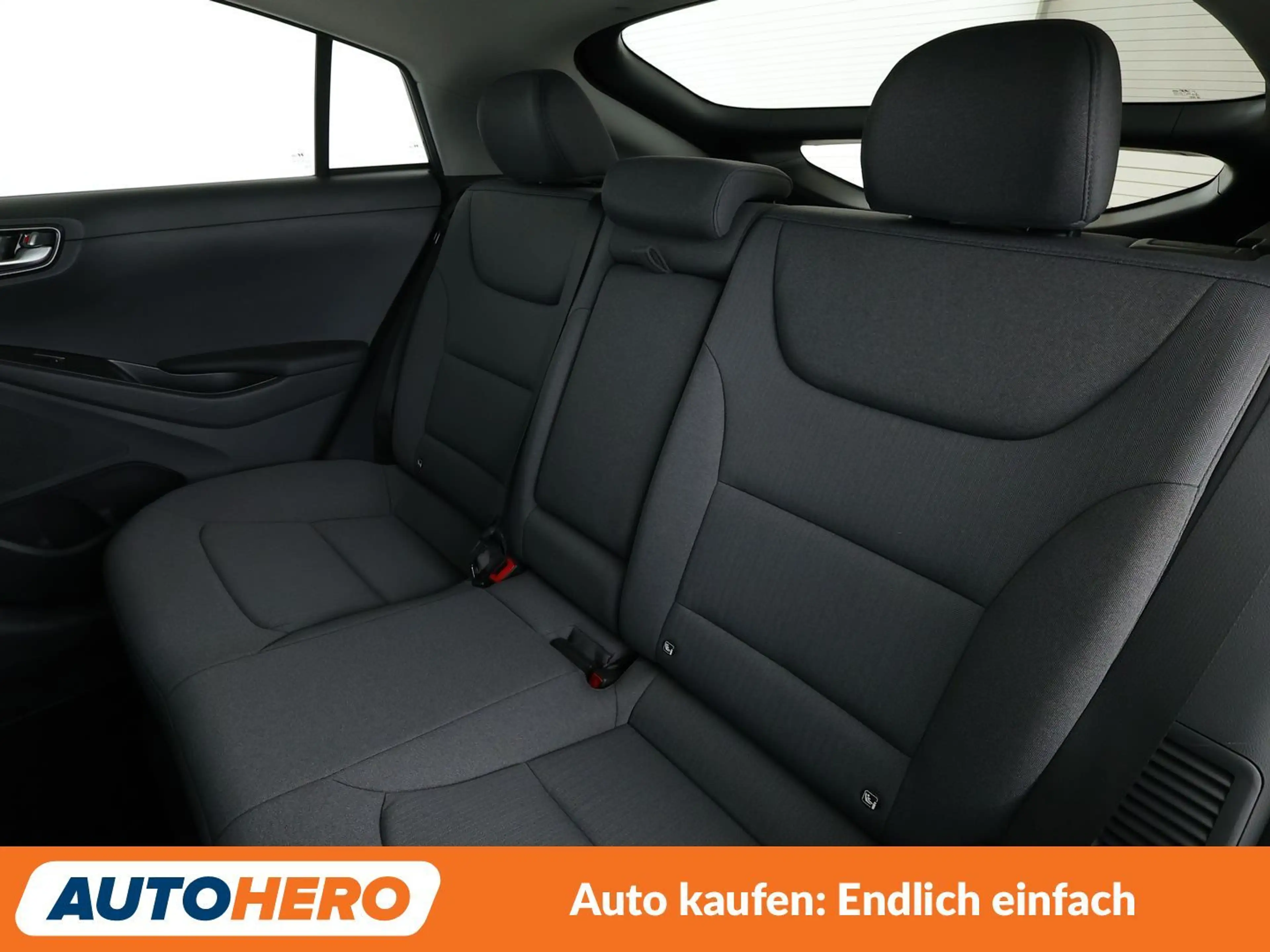 Hyundai IONIQ 1.6 Hybrid Style Aut.*NAVI*VC*LED*ACC*CAM*PDC*SHZ* — photo 14