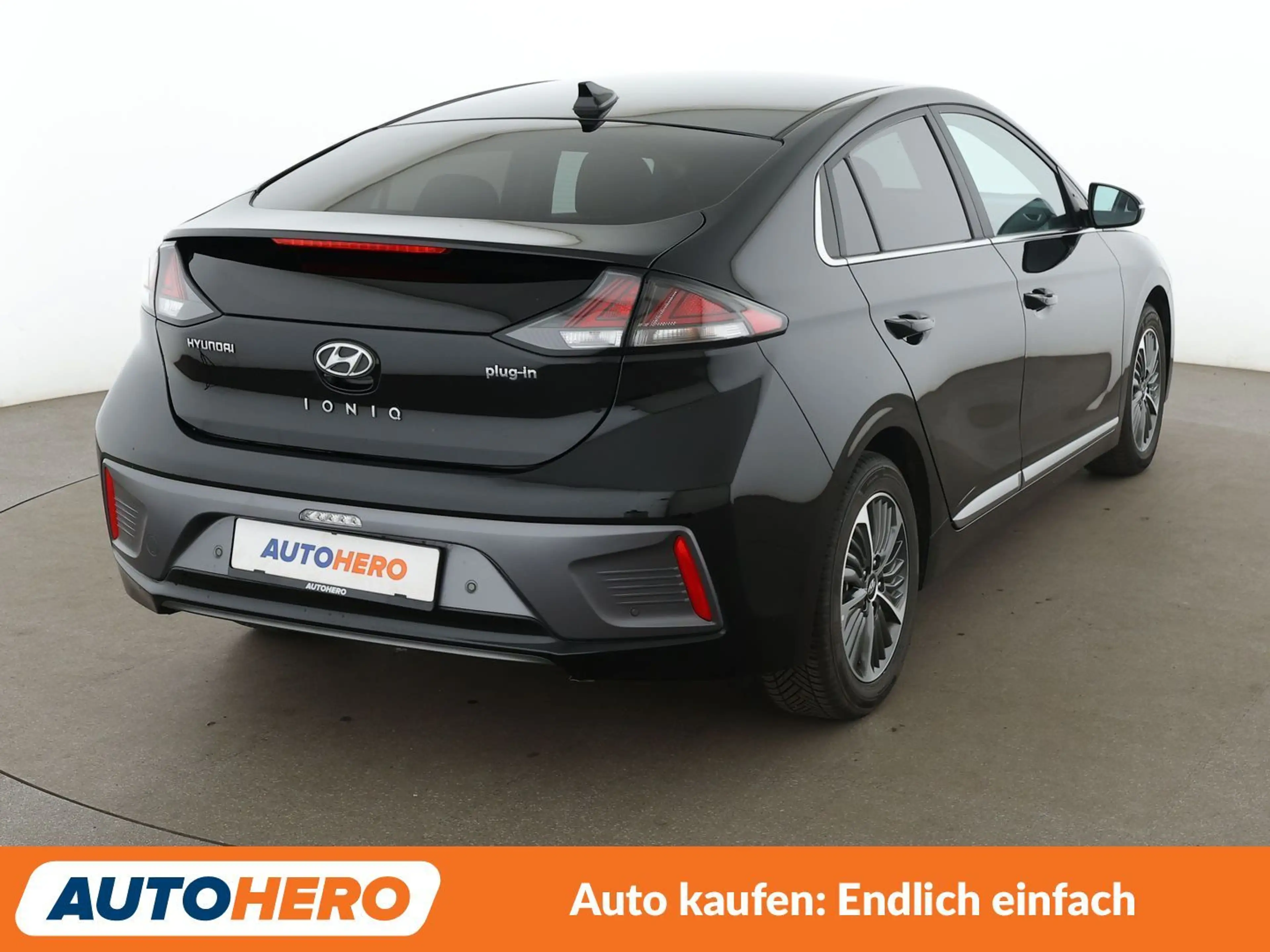 Hyundai IONIQ 1.6 Hybrid Style Aut.*NAVI*VC*LED*ACC*CAM*PDC*SHZ* — photo 6