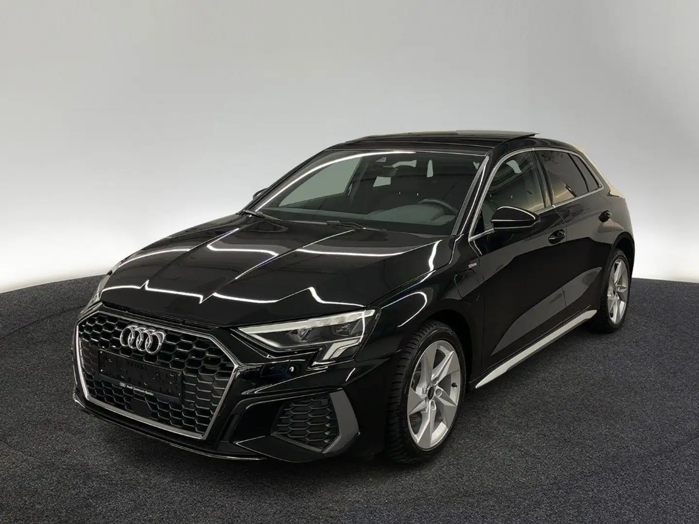 Audi A3 TFSI e S line 40 e S tr. PDC LED Schwarz - 2