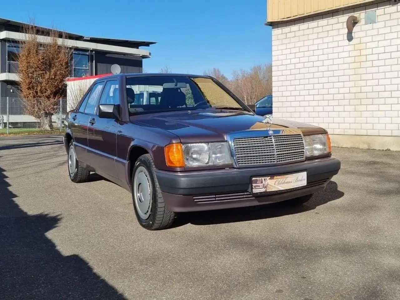 Mercedes-Benz 190 E 1.8, foto 4