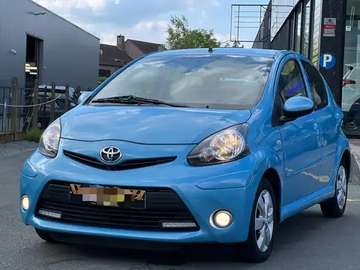 Aygo 1.0i Color Edition