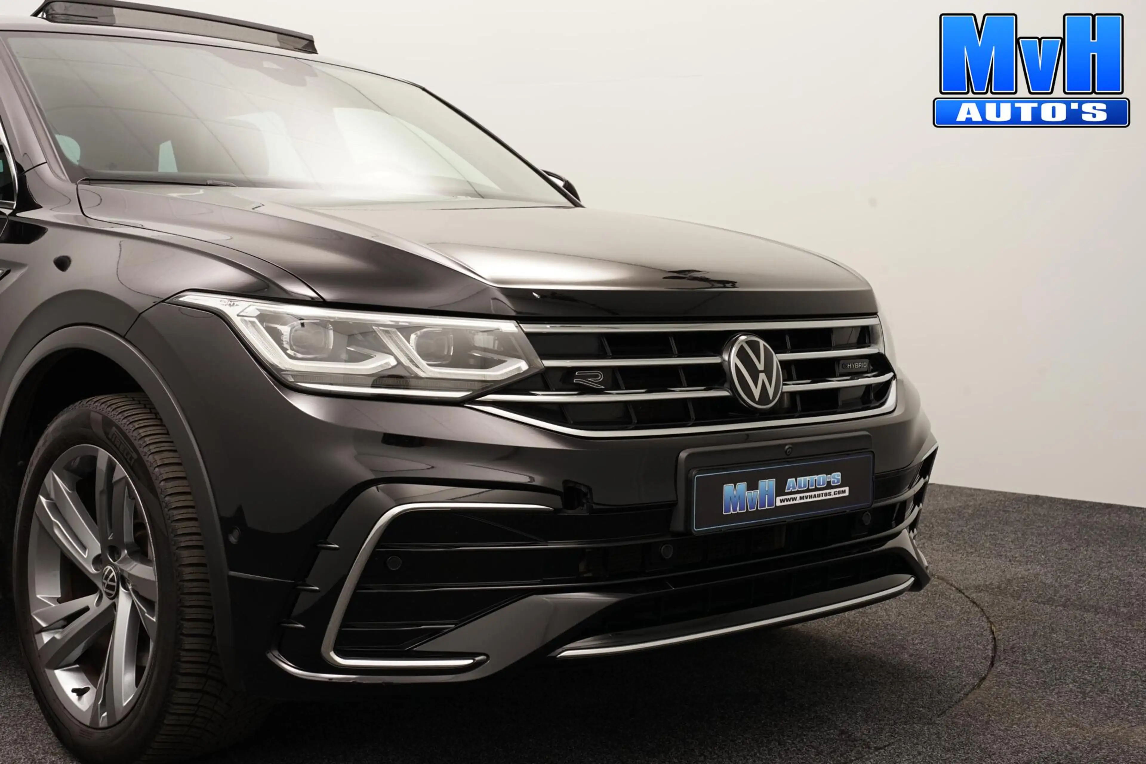 Volkswagen Tiguan 1.4 TSI PHEV R-Line|PANO|BOMVOL!|SOH.94% — photo 29