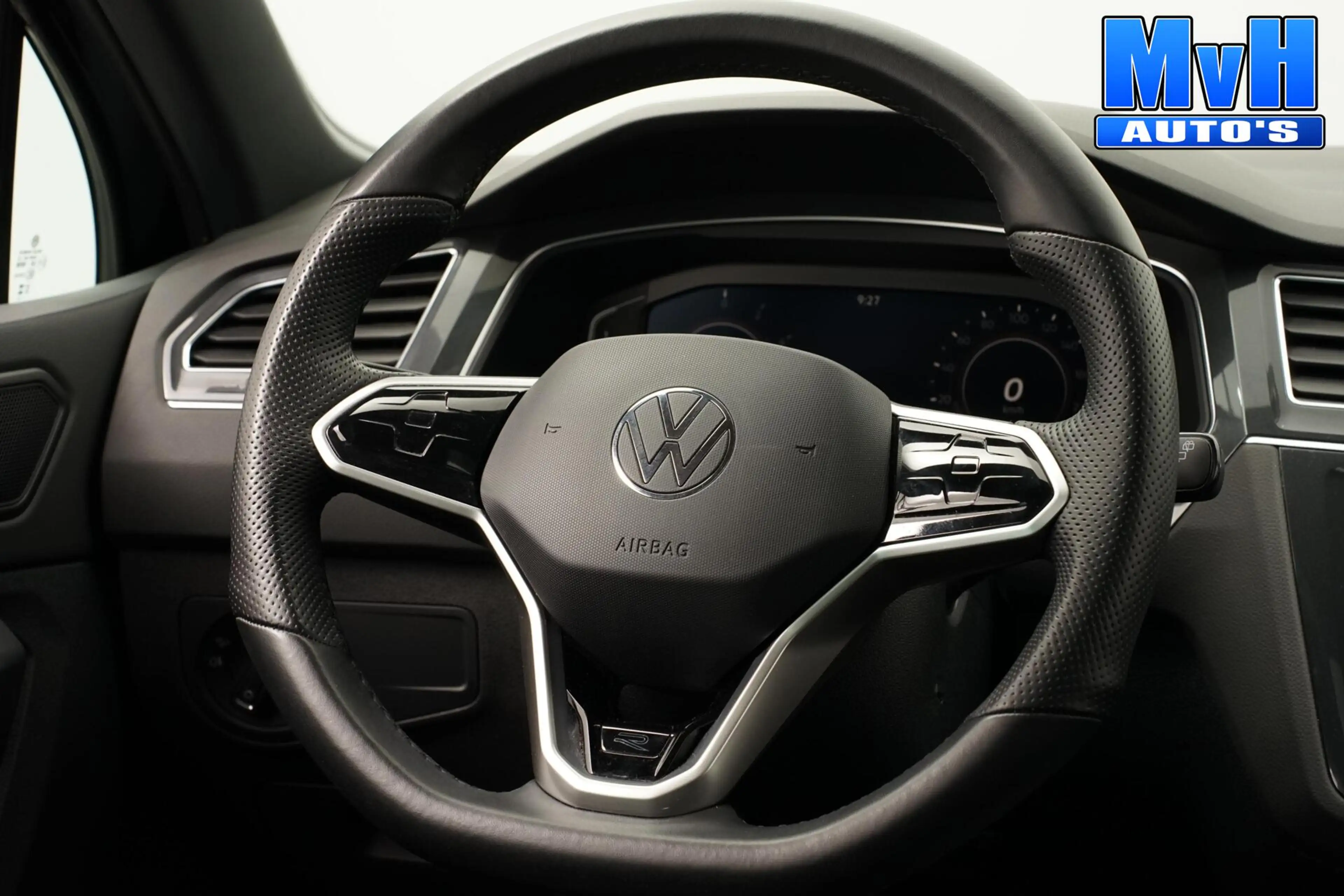 Volkswagen Tiguan 1.4 TSI PHEV R-Line|PANO|BOMVOL!|SOH.94% — photo 5
