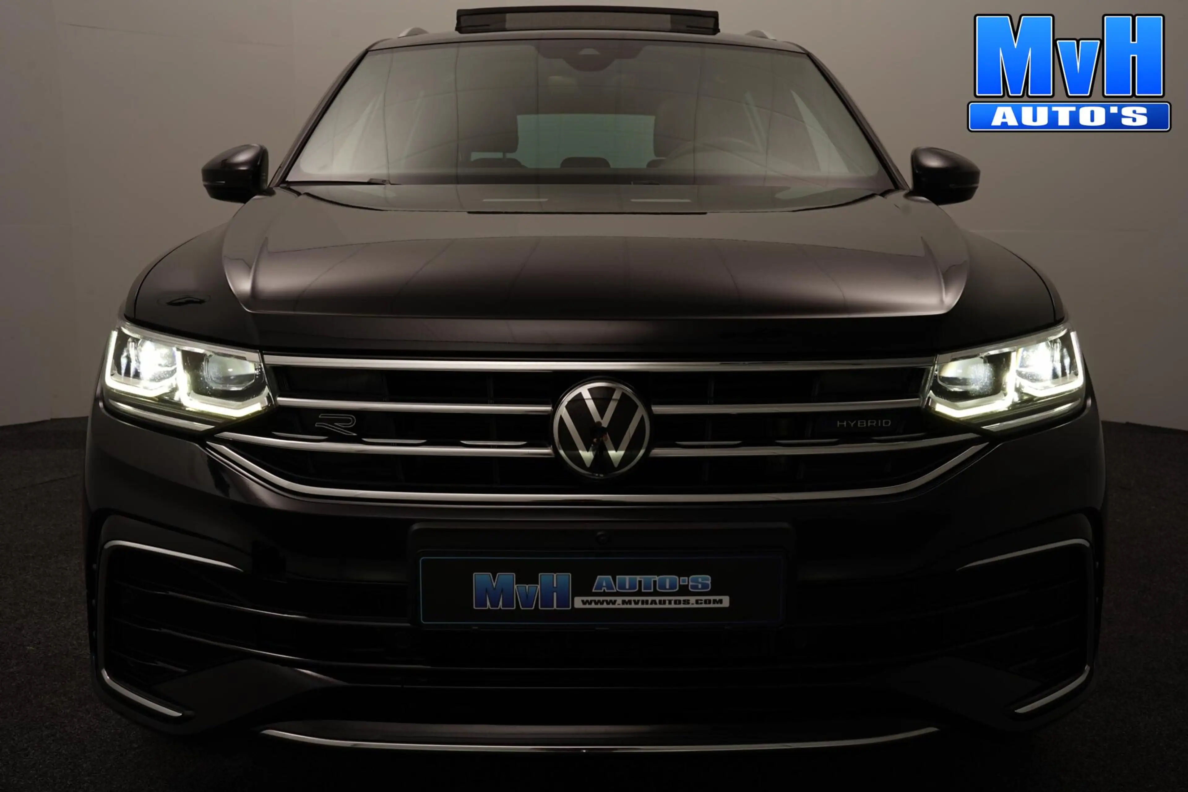 Volkswagen Tiguan 1.4 TSI PHEV R-Line|PANO|BOMVOL!|SOH.94% — photo 31