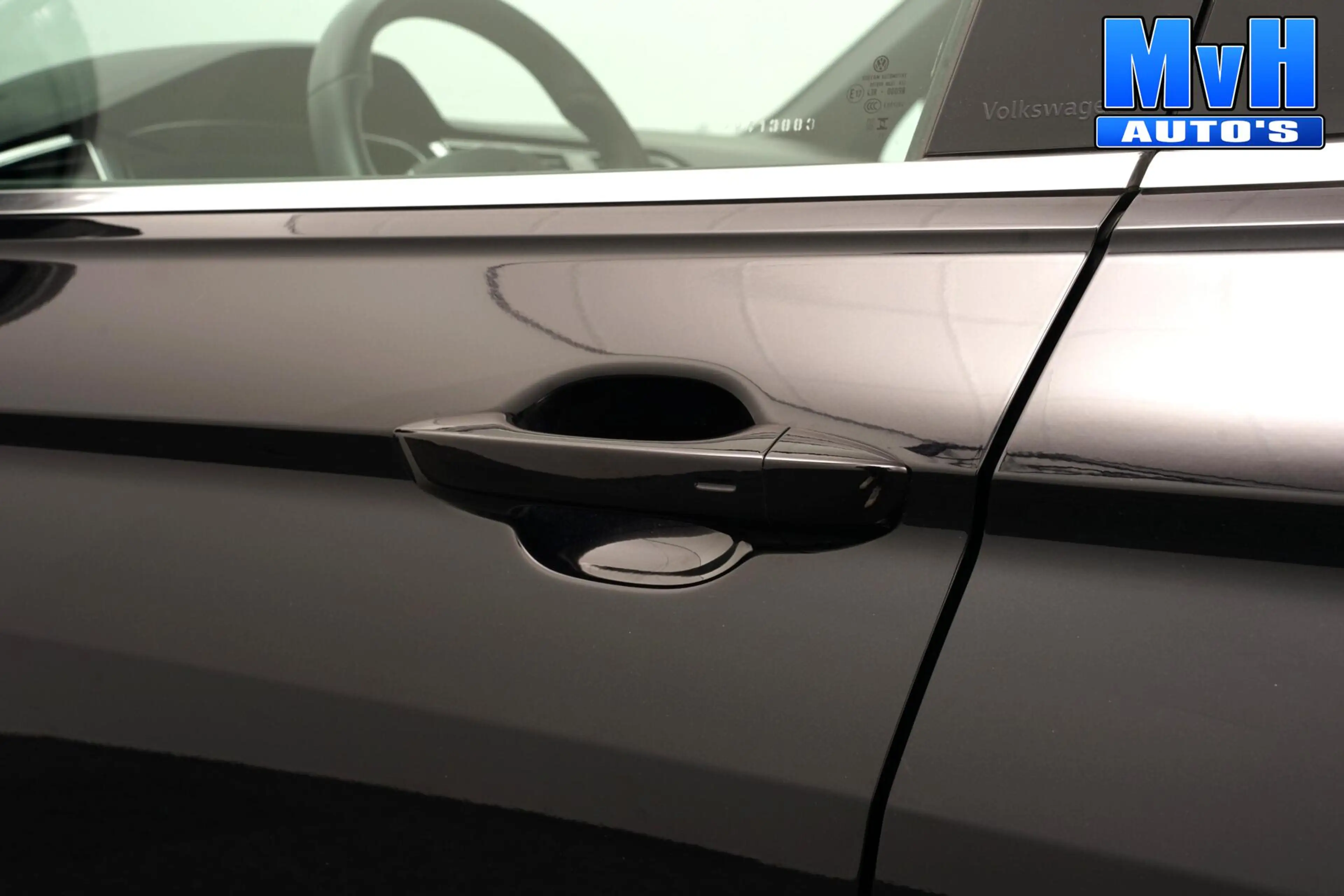 Volkswagen Tiguan 1.4 TSI PHEV R-Line|PANO|BOMVOL!|SOH.94% — photo 40