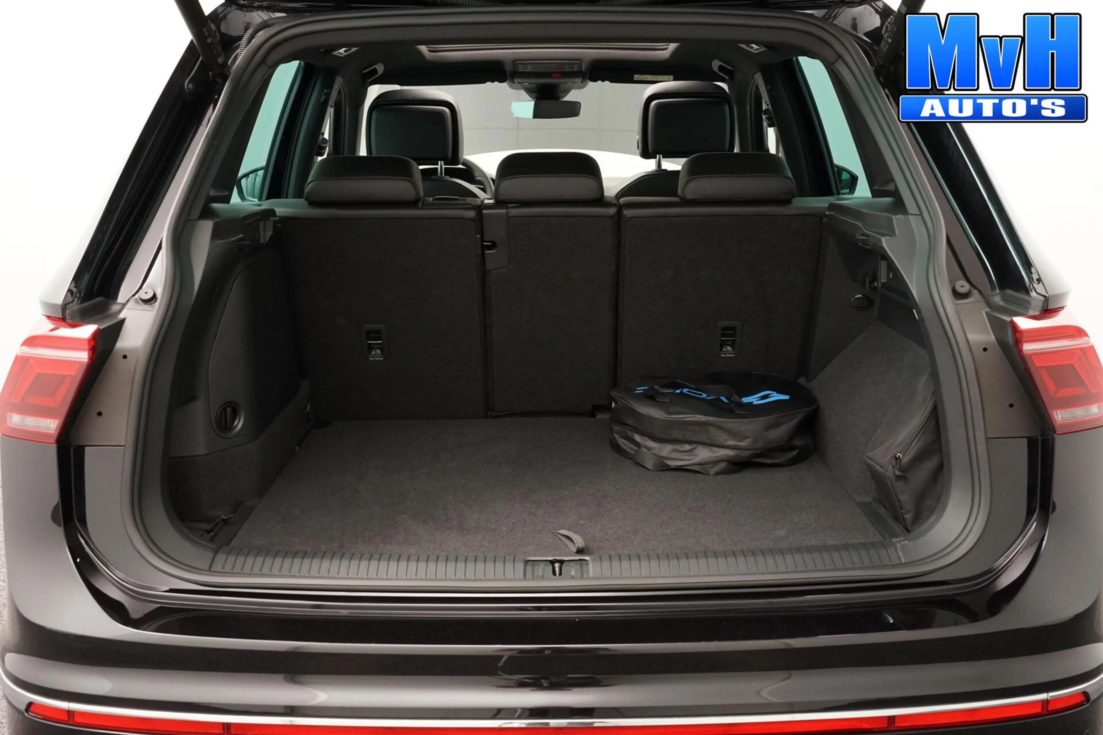 Volkswagen Tiguan 1.4 TSI PHEV R-Line|PANO|BOMVOL!|SOH.94% — photo 16