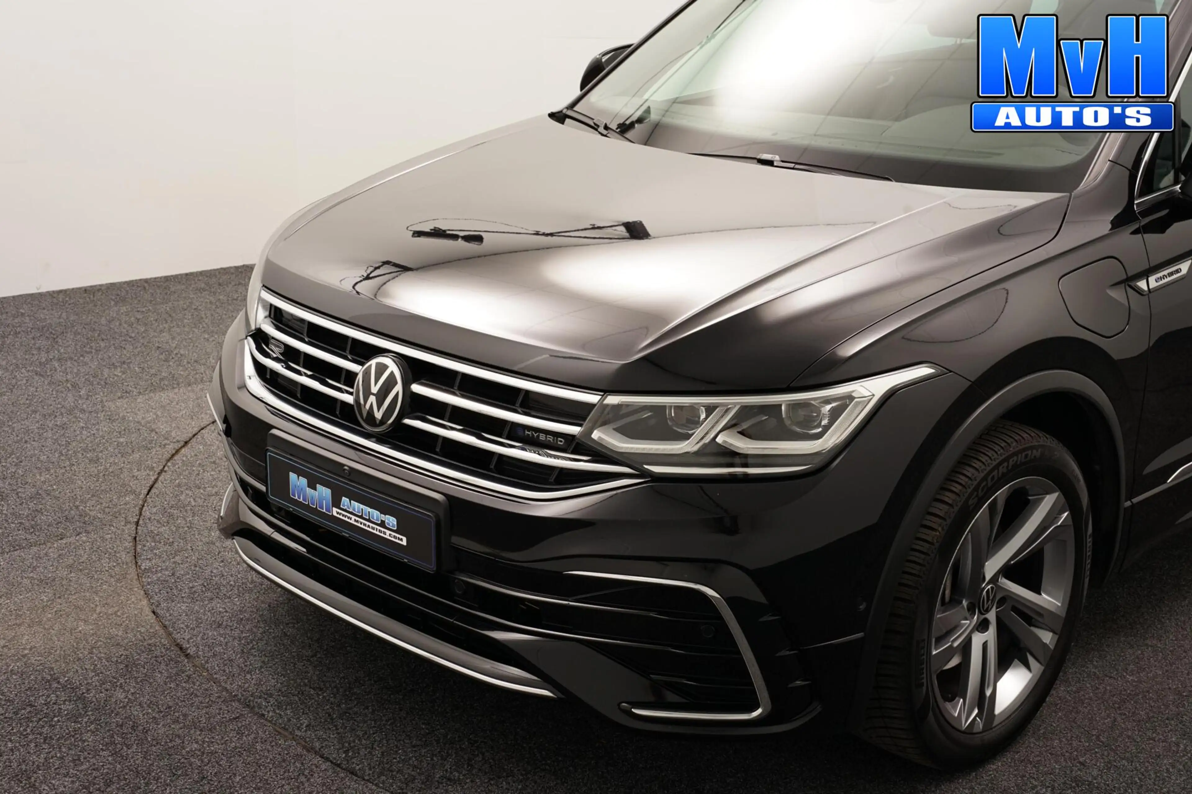 Volkswagen Tiguan 1.4 TSI PHEV R-Line|PANO|BOMVOL!|SOH.94% — photo 35