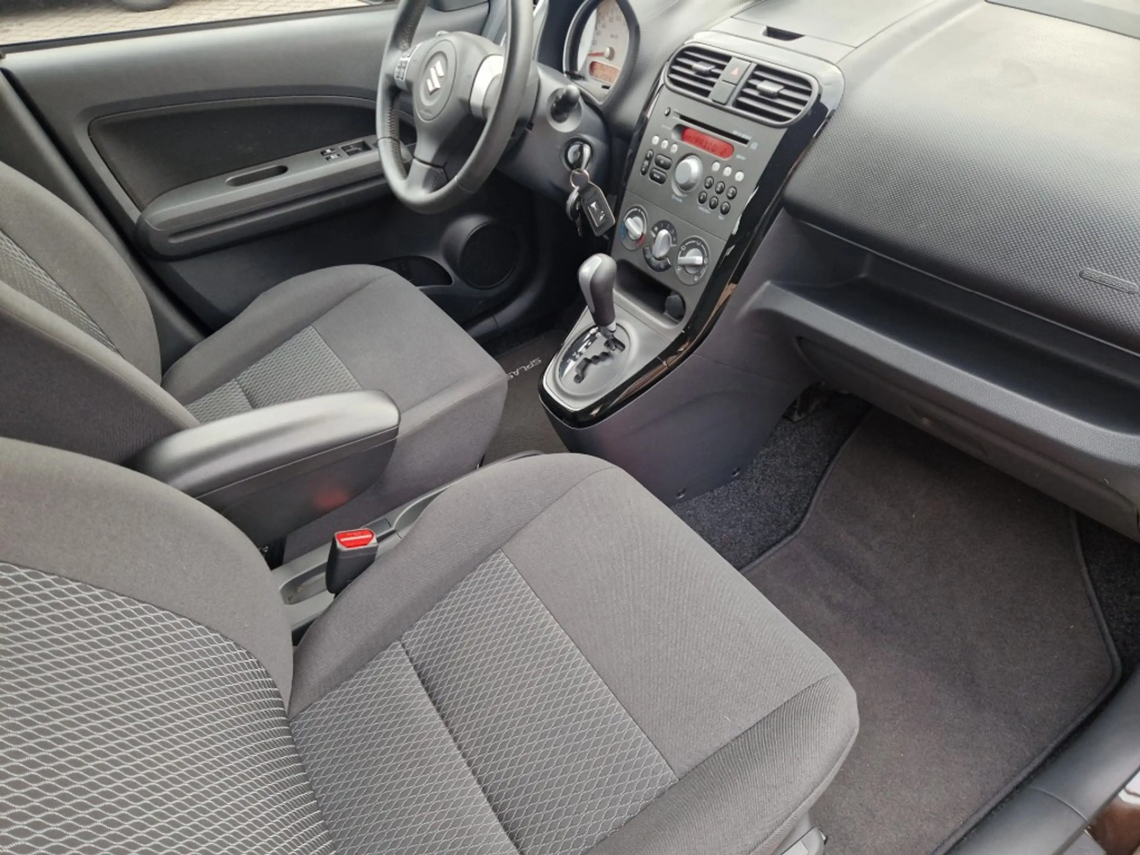 Suzuki Splash 1.2i Automaat Comfort Airco 27.335 Km! L.M.V. — photo 9