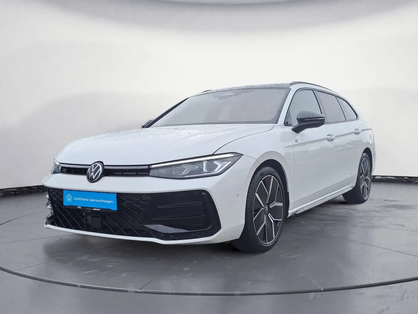 Volkswagen Passat Variant 2.0 TDI DSG 4Motion R-Line Pano Weiß - 2