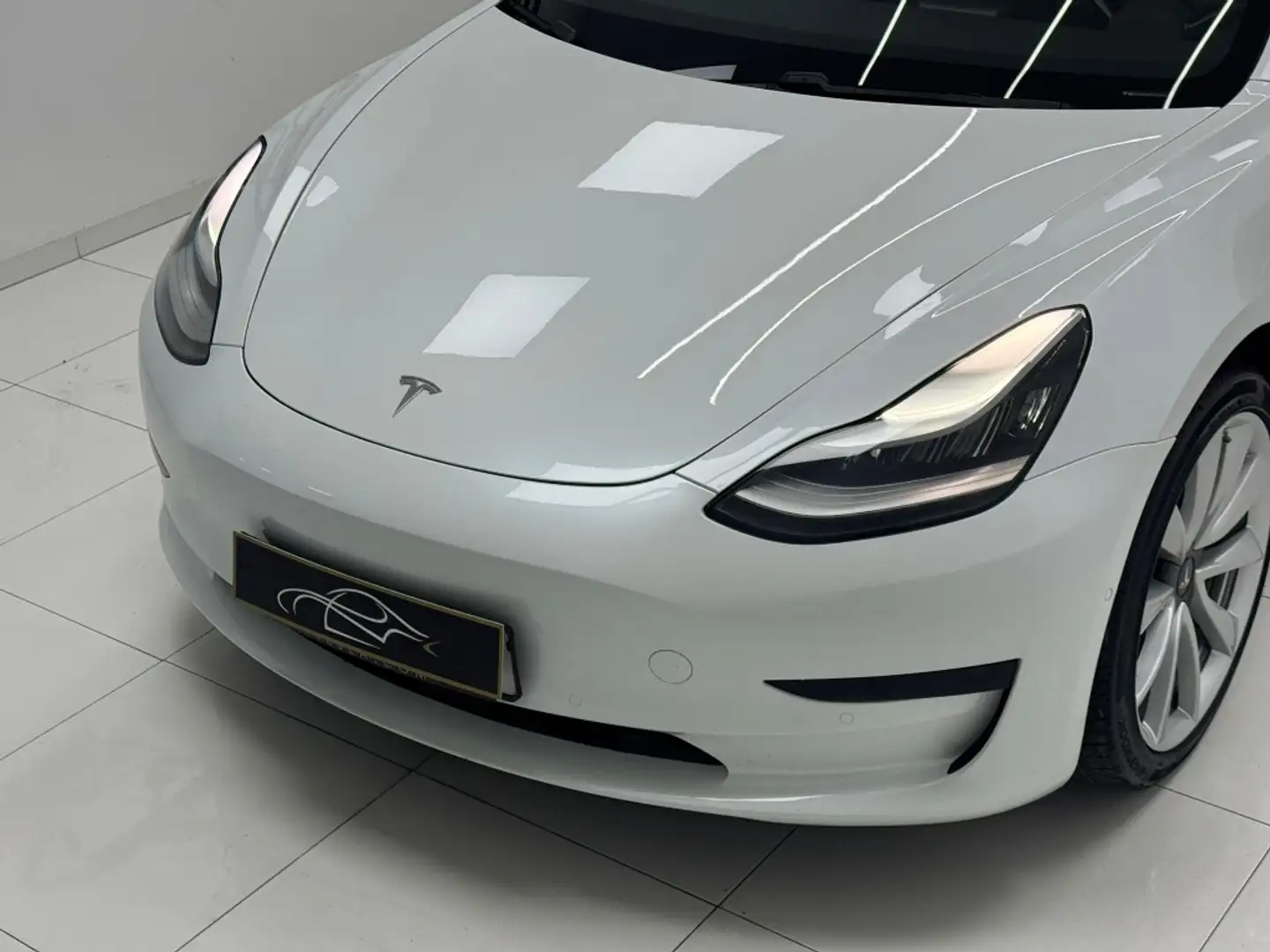 Tesla Model 3 Standard RWD Plus Blanco - 2