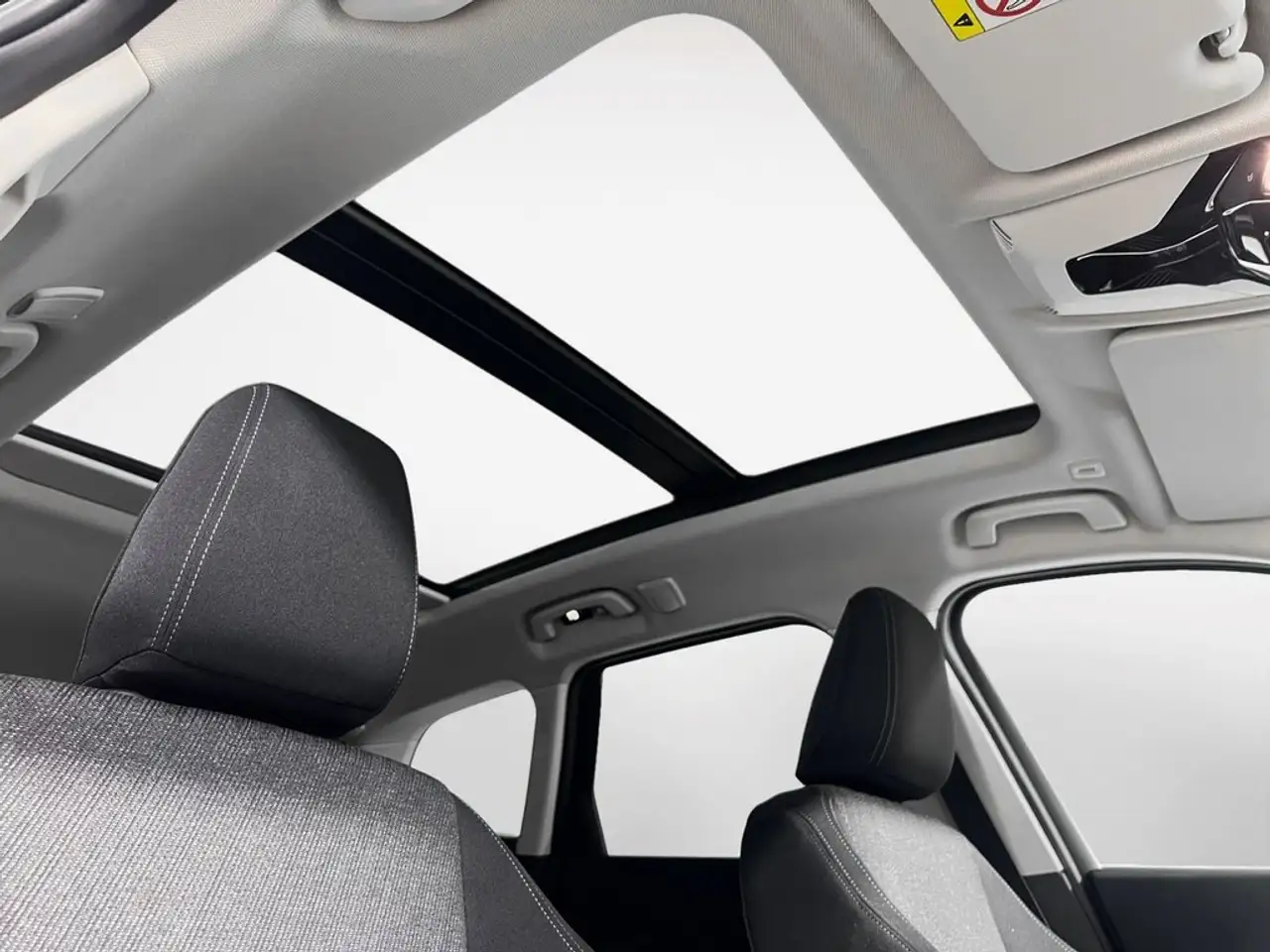 2024 BMW X1 sDrive 18iA, photograph 12