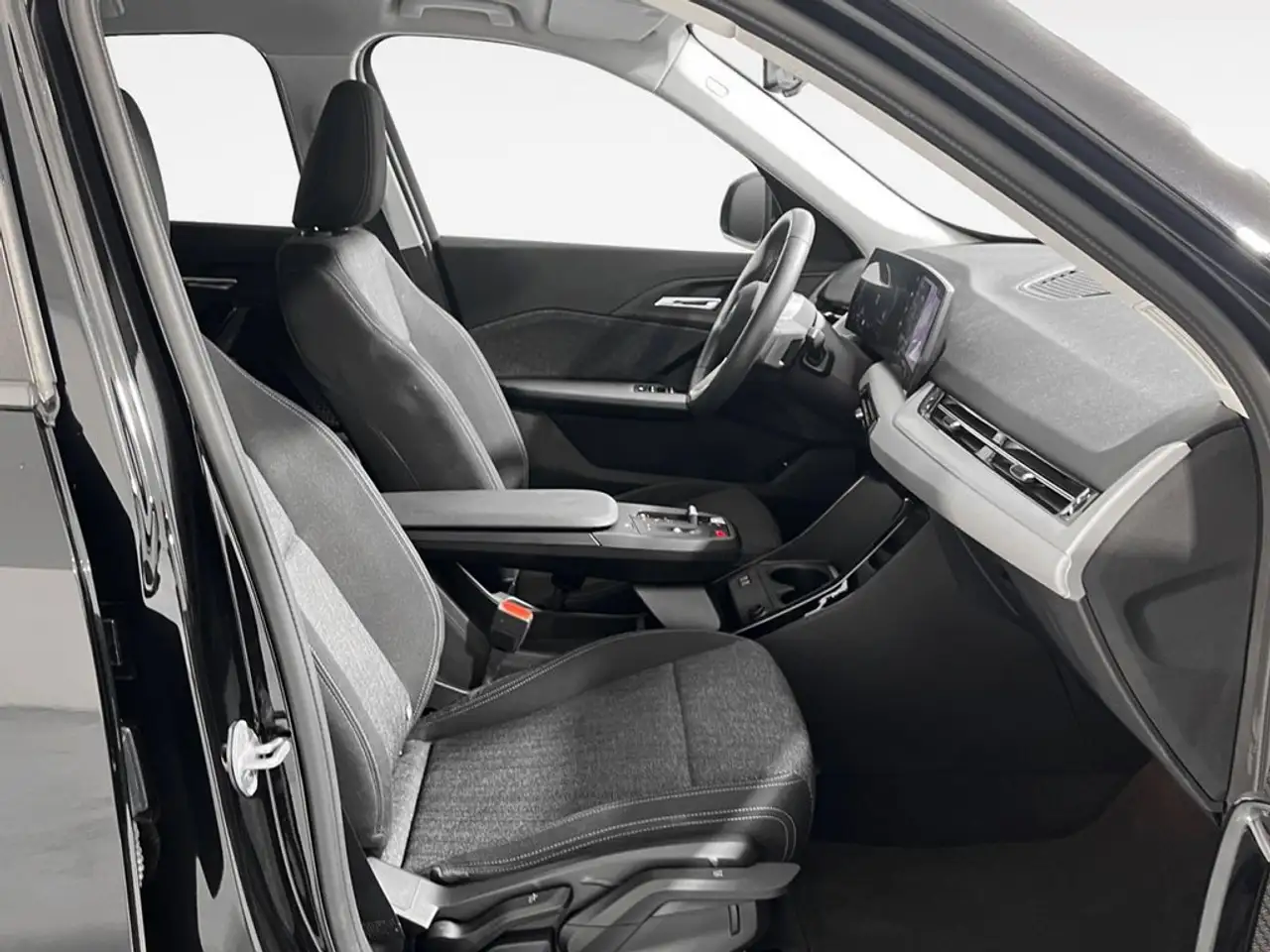 2024 BMW X1 sDrive 18iA, photograph 11