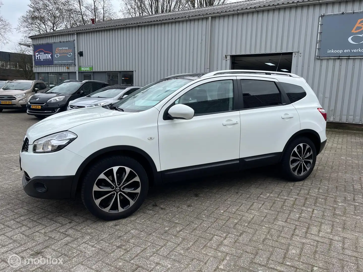 Nissan Qashqai+2 2.0 Connect Edition Blanco - 2