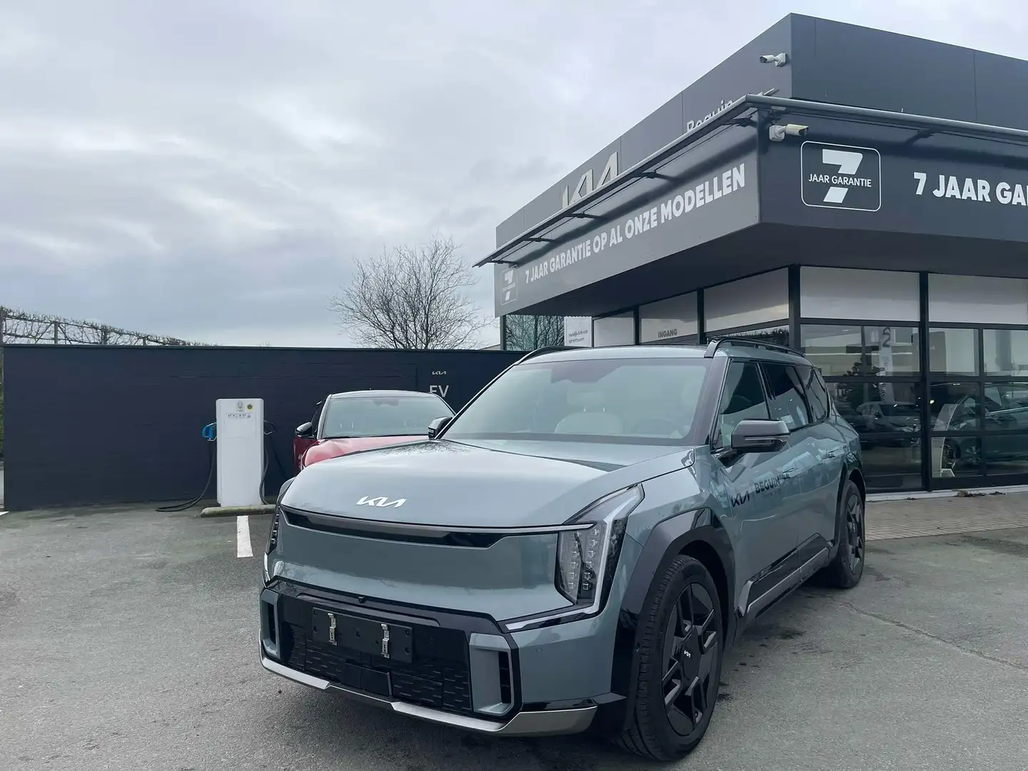 Kia EV9 99.8 kWh AWD GT Line Swivelling (6pl.) Verde - 1