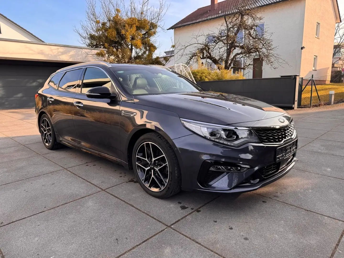 Kia Optima SW GT-Line*360°/ACC/LEDER/H&K* Grau - 2
