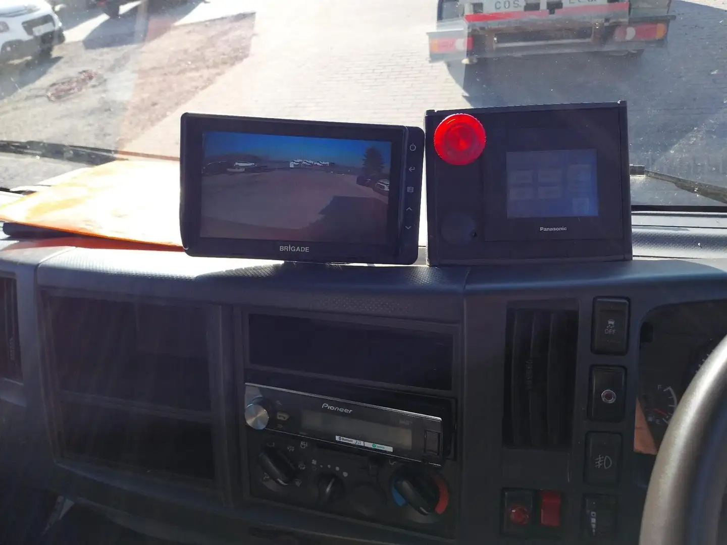 Isuzu L35  M21 Müllwagen und Konzert.!!!!! - 2