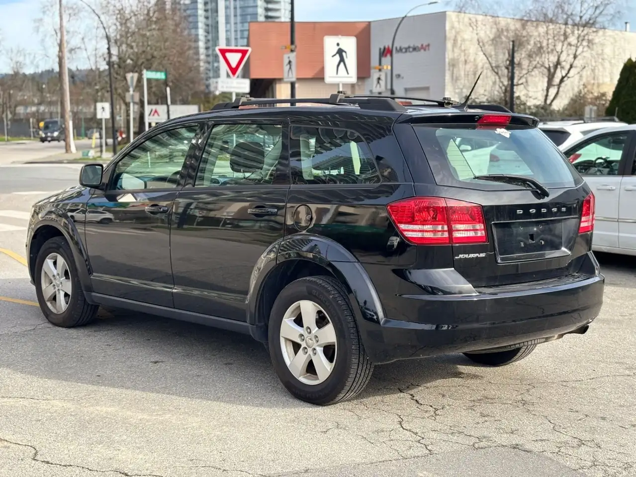 Dodge Journey снимка Dodge Journey