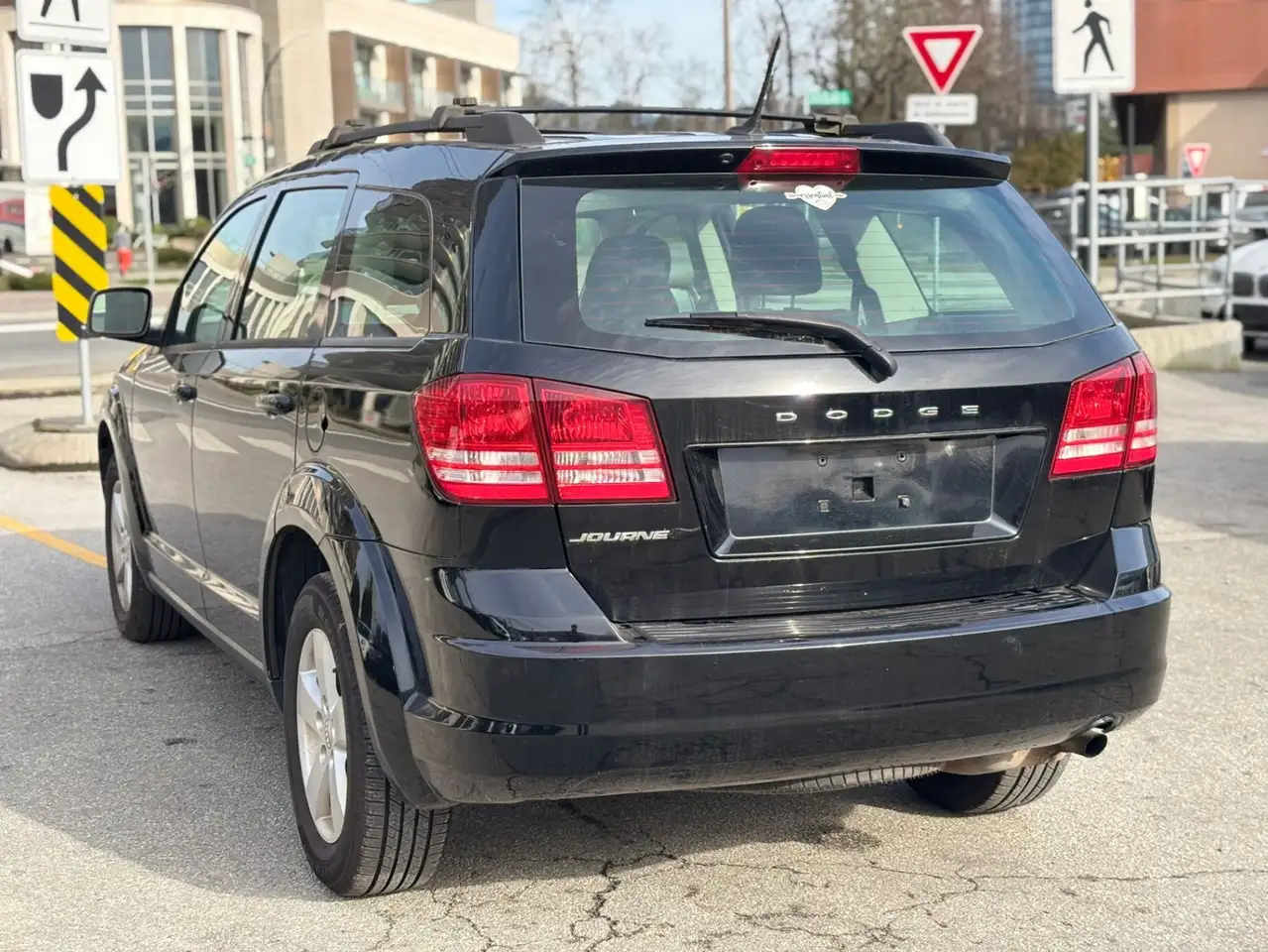 Dodge Journey снимка Dodge Journey
