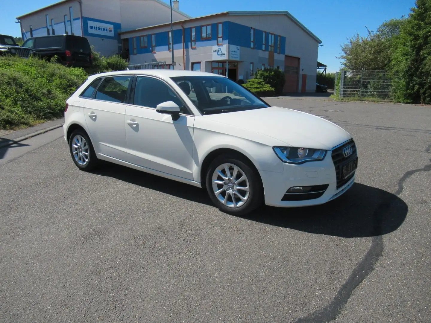 Audi A3 Sportback attraction 1.6TSI S-tronic Weiß - 2