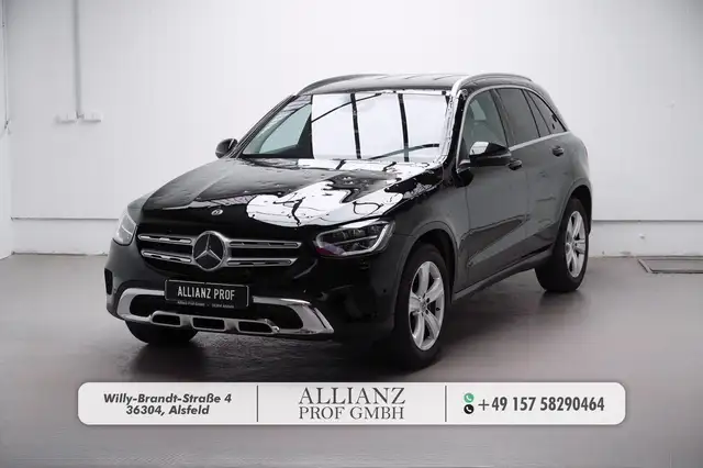 Mercedes-Benz GLC 220 d 4Matic AHK Kamera LED CarPlay HAGEL