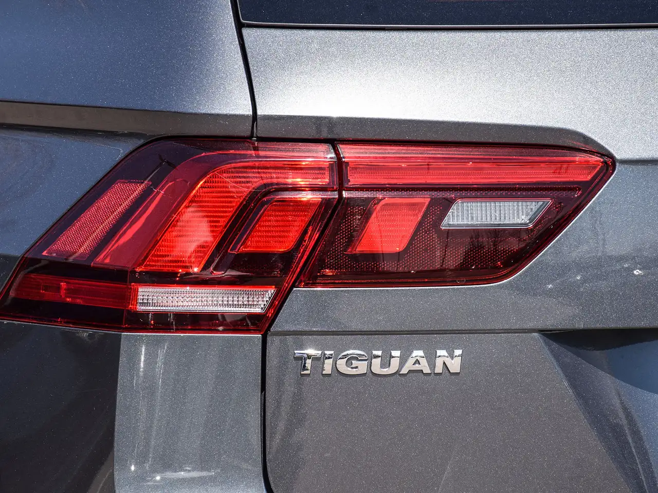Volkswagen Tiguan снимка Volkswagen Tiguan