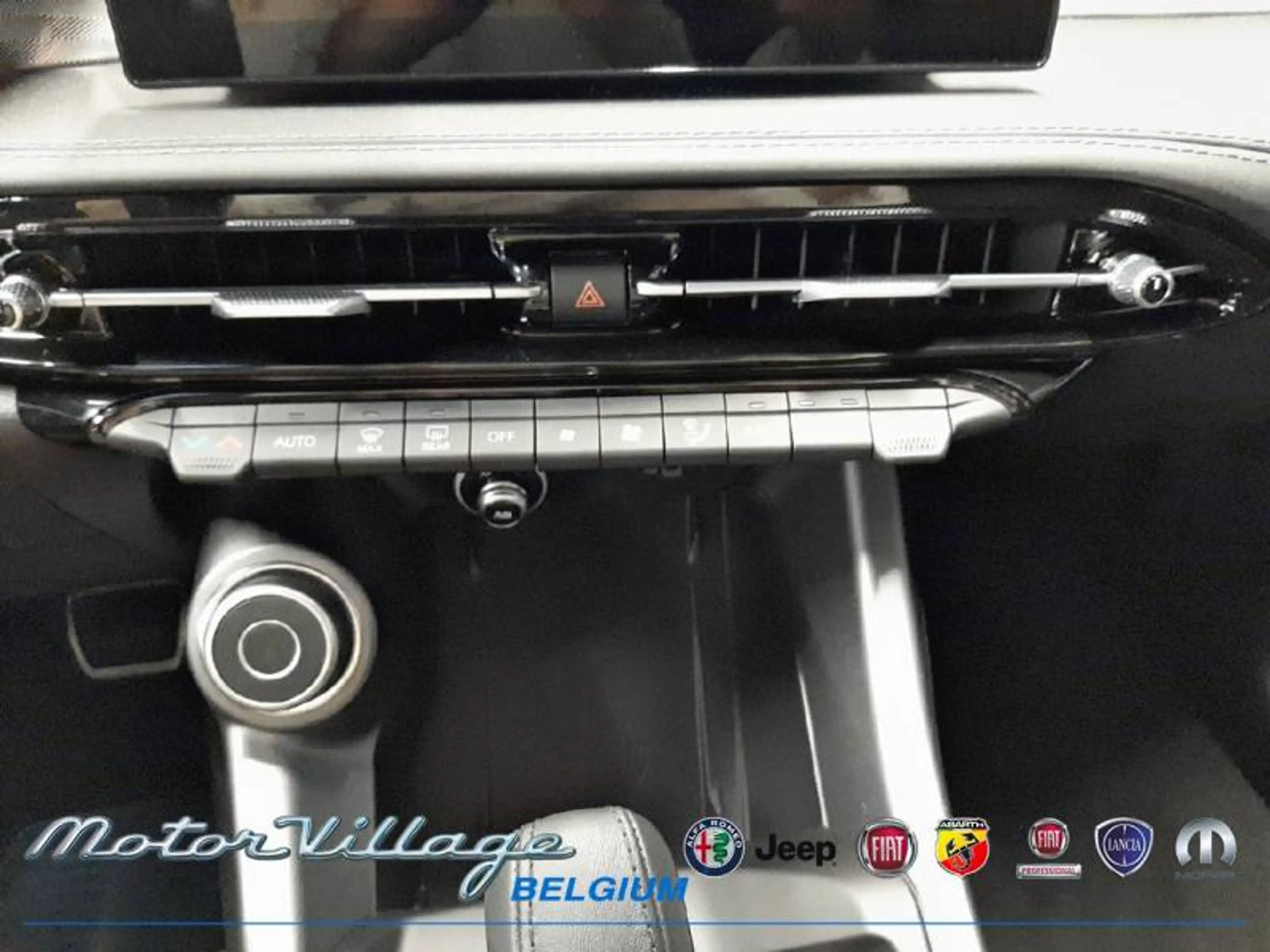 Alfa Romeo Tonale 1 1.3 T280 PHEV Q4 Veloce — photo 14