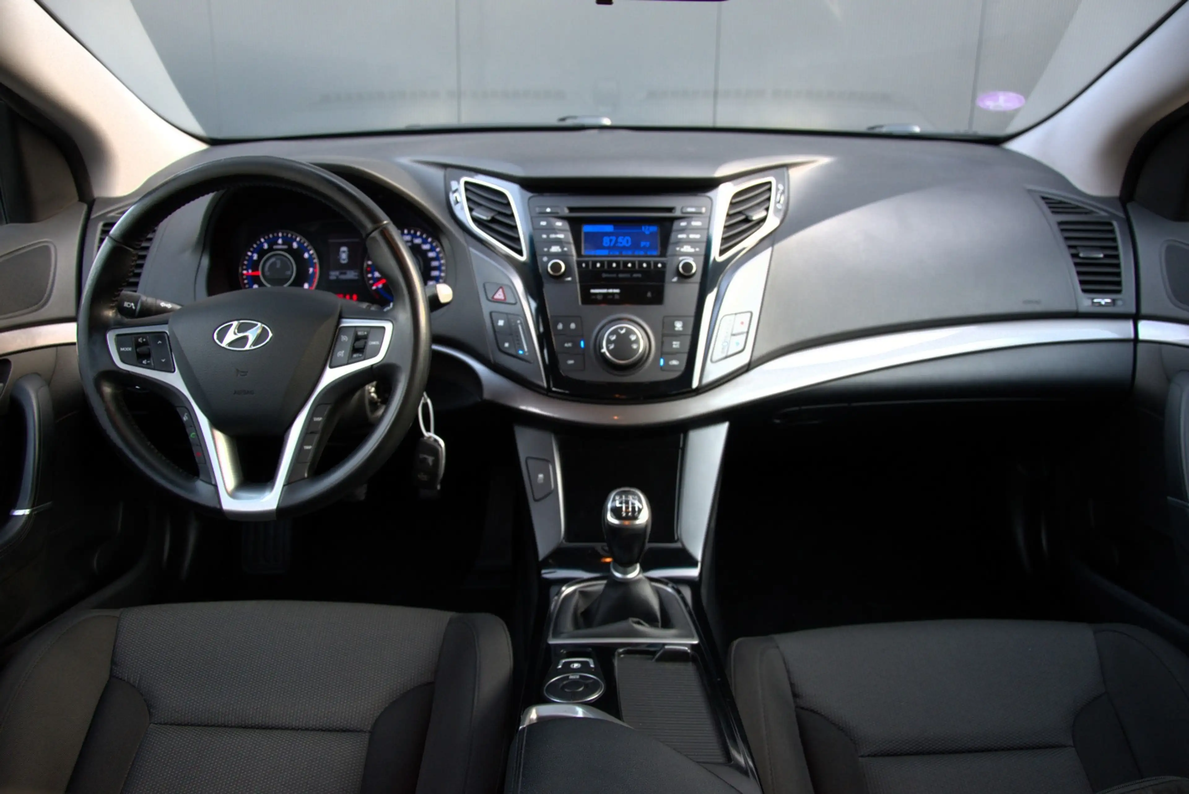 Hyundai i40 Wagon 1.6 GDI Blue Business Edition, Trekhaak, Air — photo 12