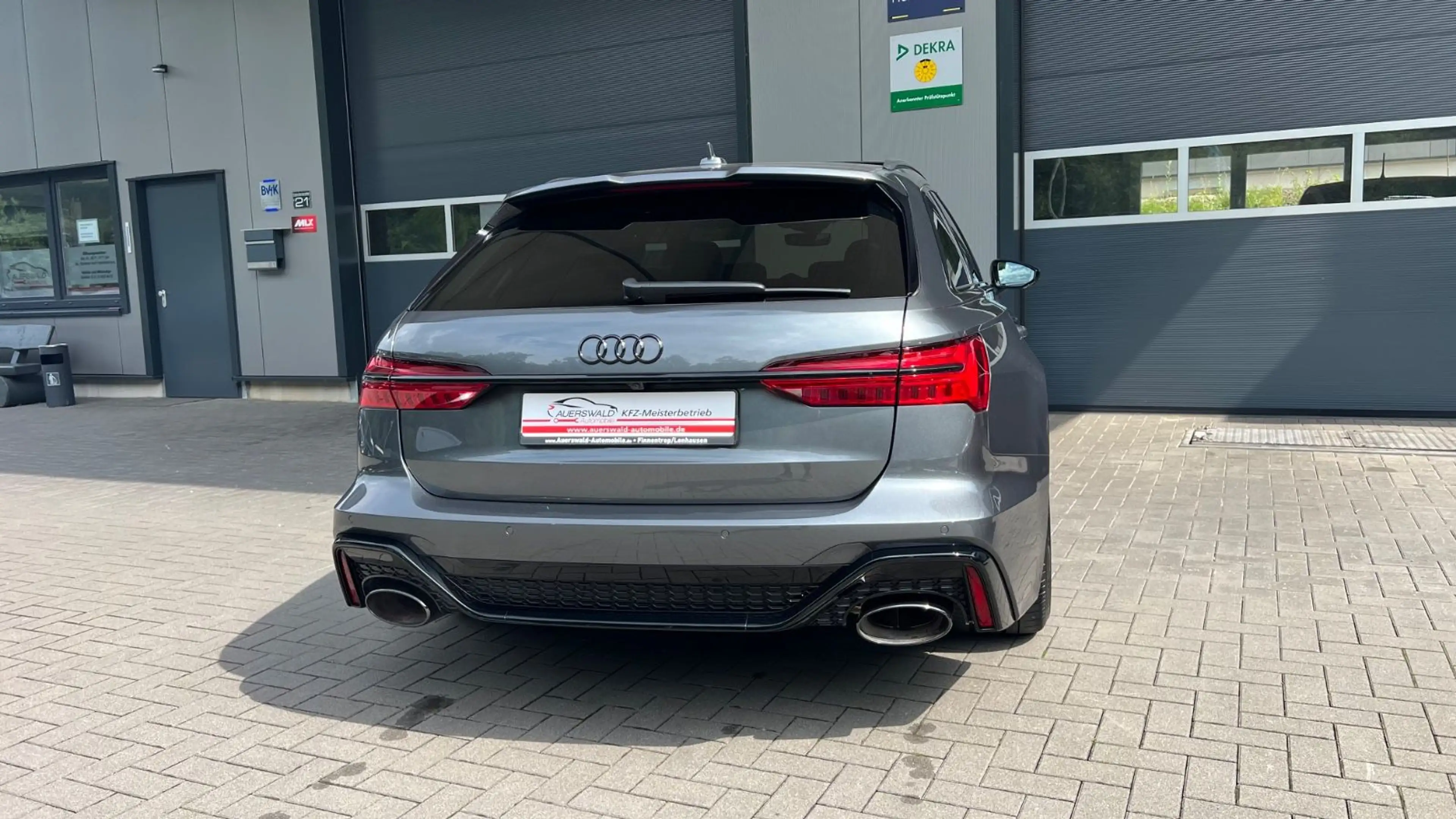 Audi RS6 Avant dyn* Pano * Keramik * B&O * HUD * Luft — photo 7