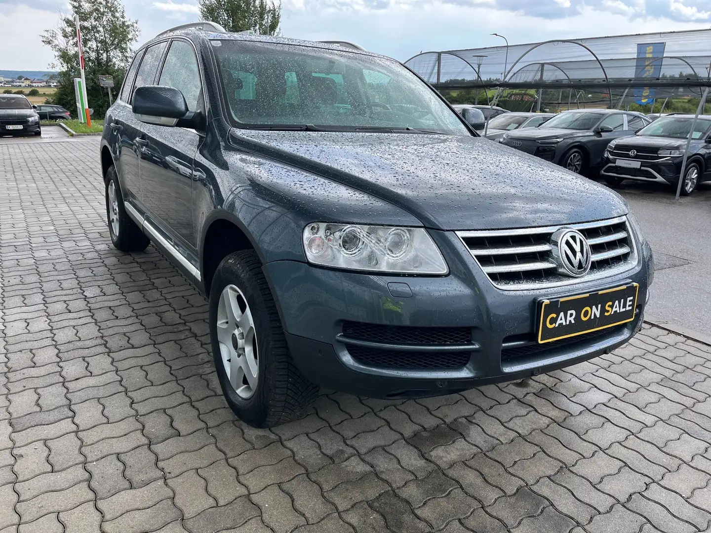 Volkswagen Touareg R5 TDI Grau - 2