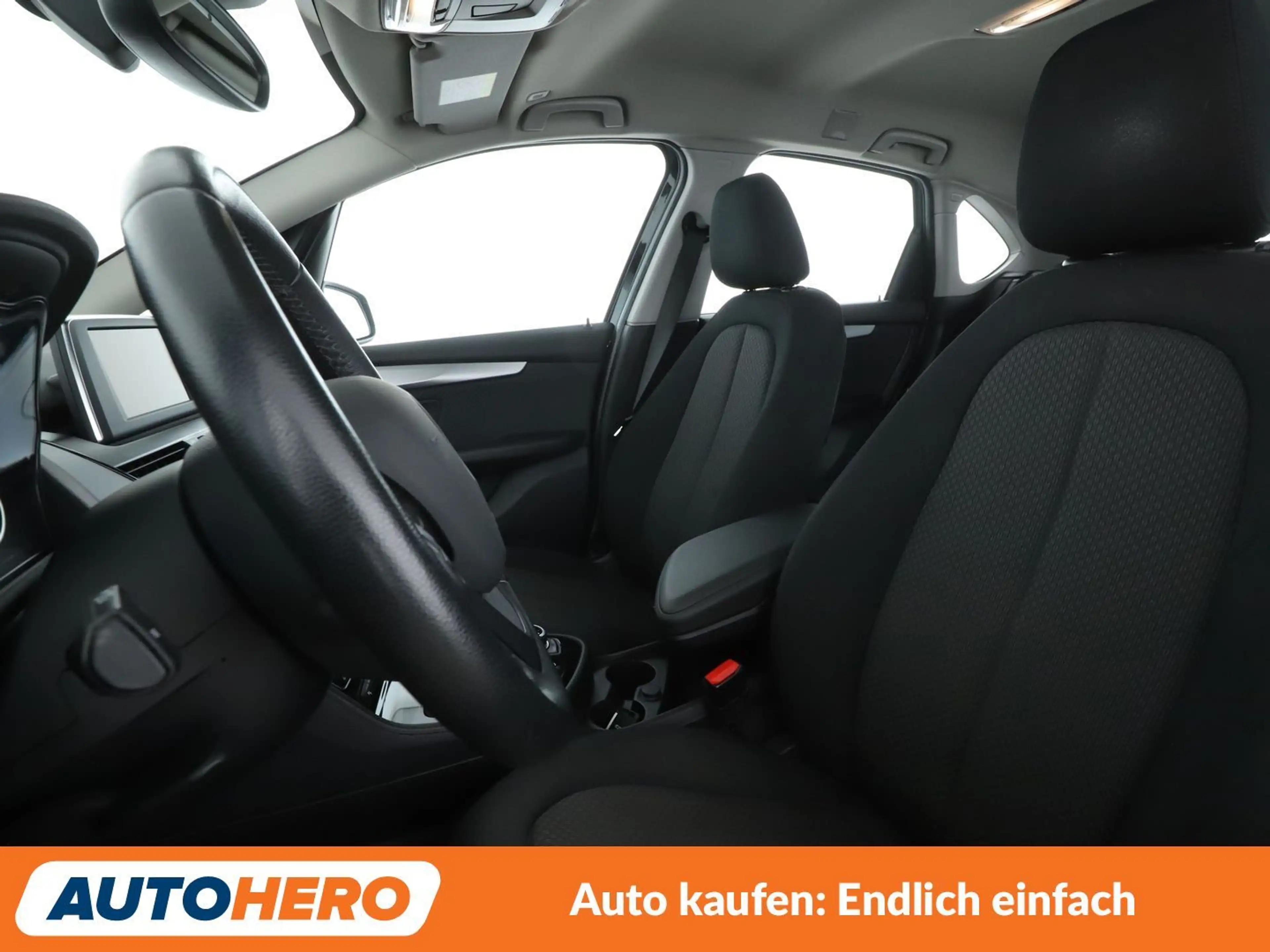 BMW 216 216i Active Tourer Advantage*NAVI*TEMPO*PDC*SHZ* — photo 10