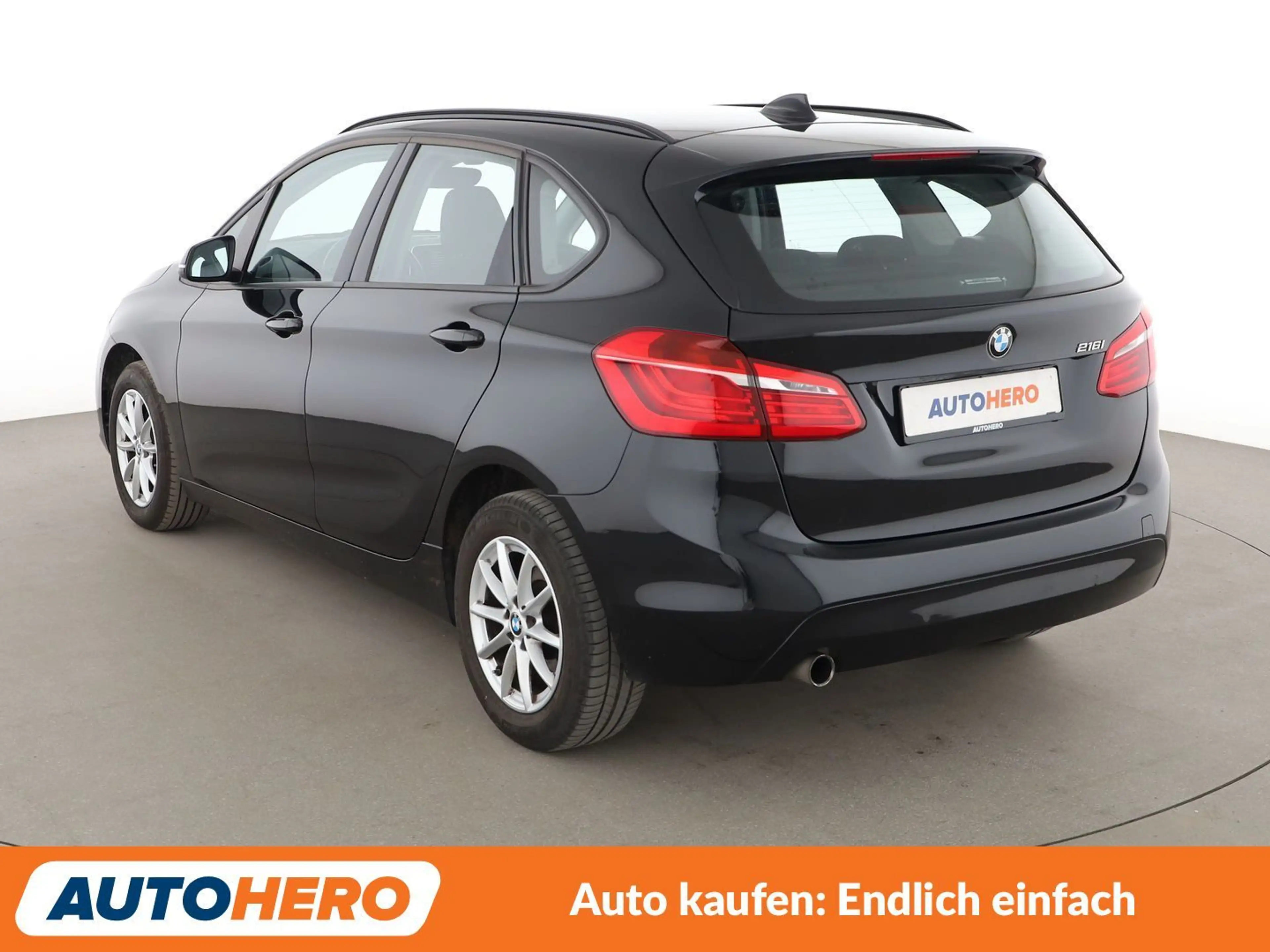 BMW 216 216i Active Tourer Advantage*NAVI*TEMPO*PDC*SHZ* — photo 4