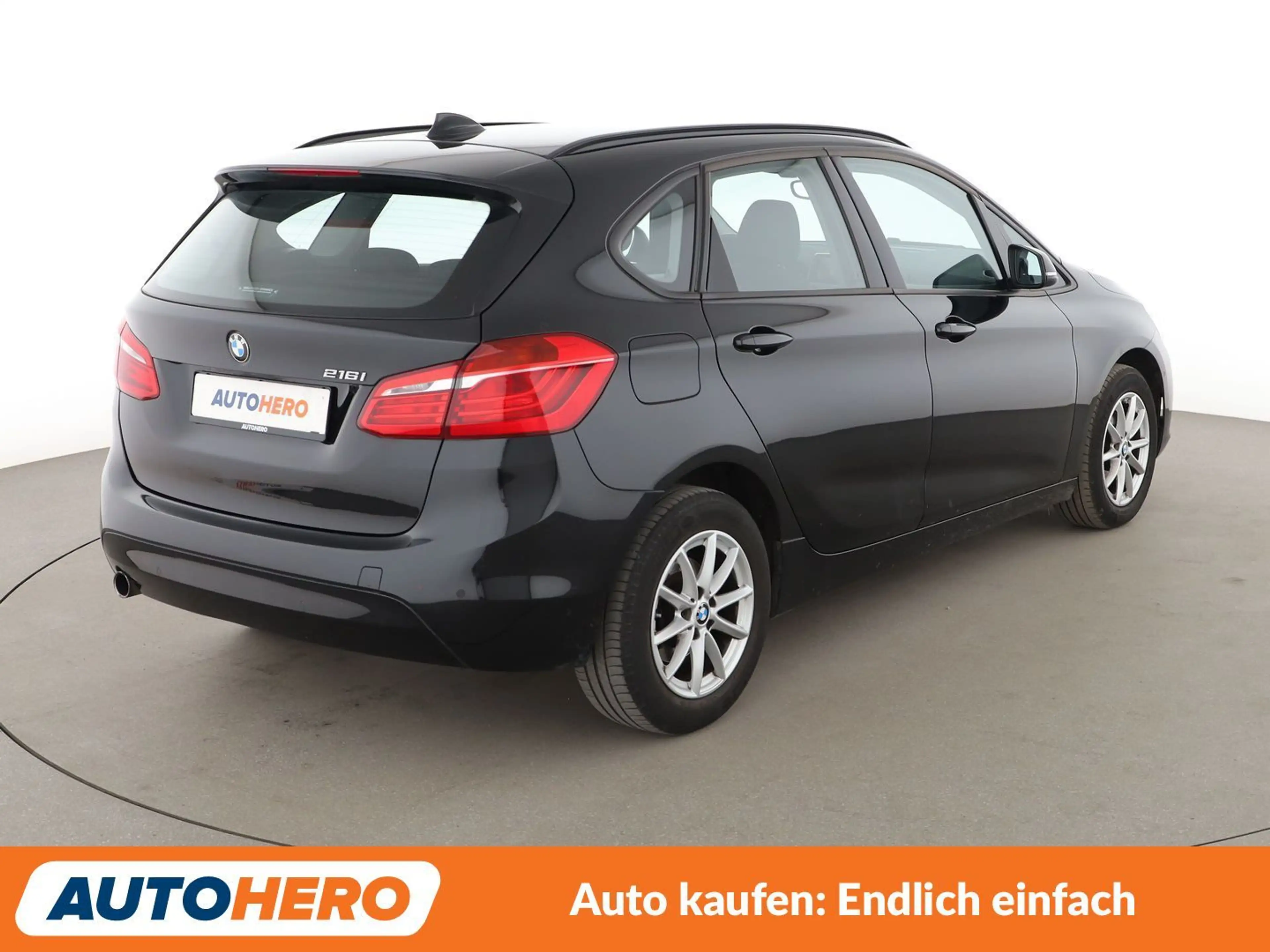 BMW 216 216i Active Tourer Advantage*NAVI*TEMPO*PDC*SHZ* — photo 6