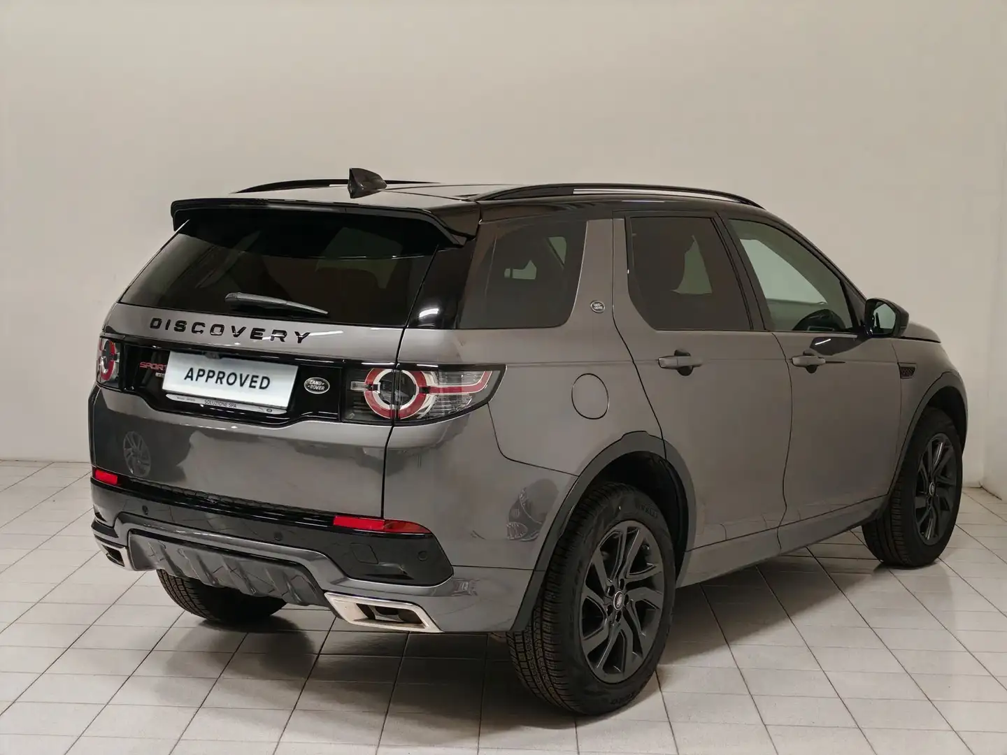 Land Rover Discovery Sport 2.0 TD4 180 CV HSE 7 POSTI Grijs - 2