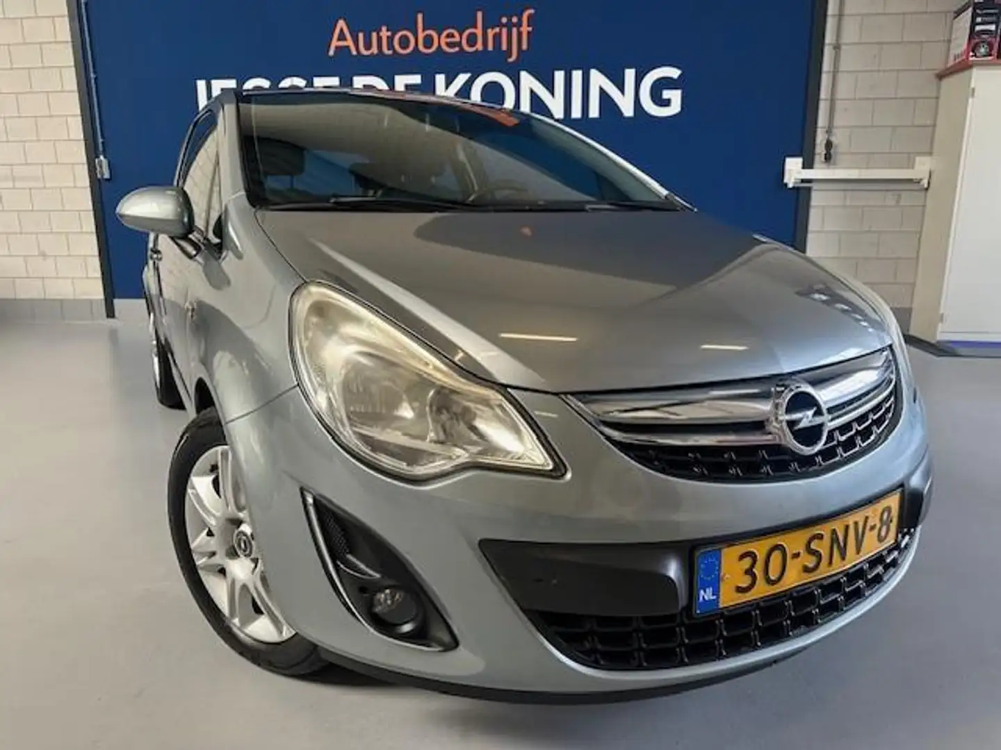 Opel Corsa 1.2 EcoFlex Selection LPG/Benzine,bj.2011,airco,sp Grijs - 2