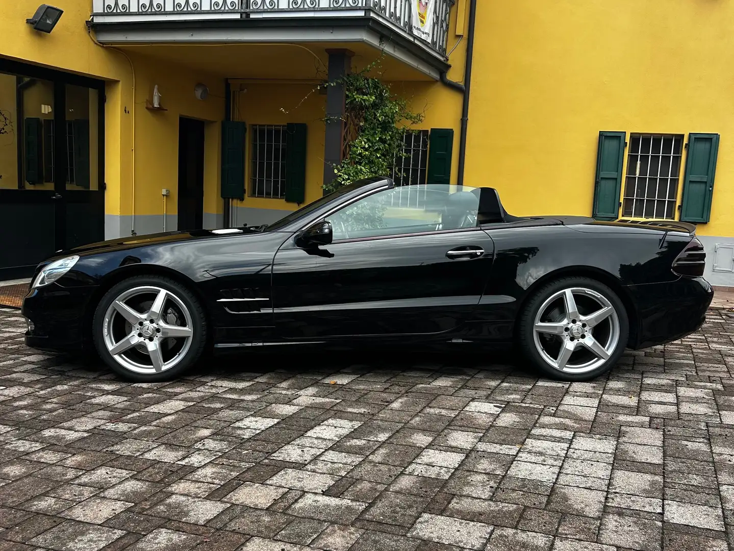 Mercedes-Benz SL 350 SL 350 Grand edition auto Nero - 2