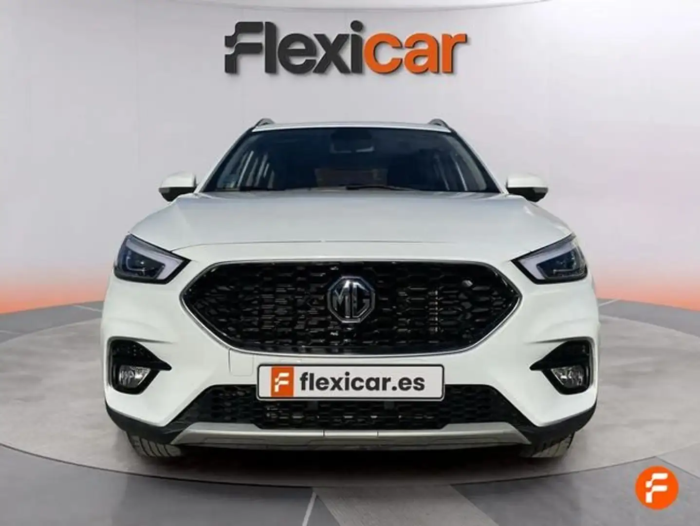 MG ZS 1.5 Luxury Blanc - 2