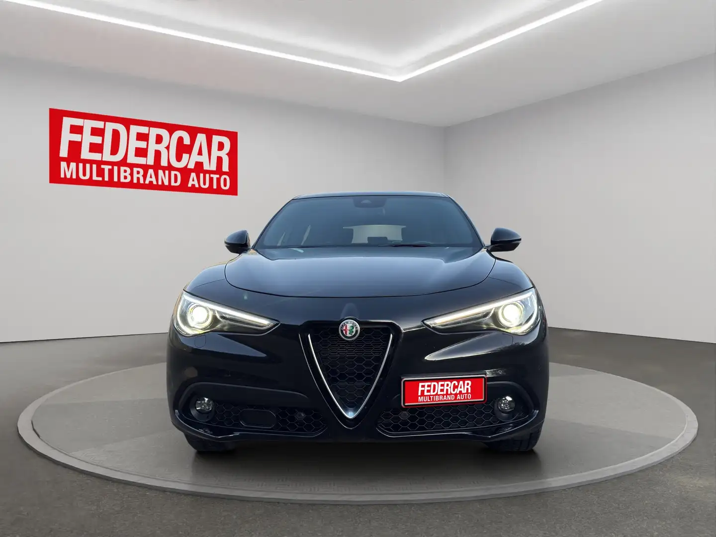 Alfa Romeo Stelvio 2.2 t Business Q4 190cv auto Negro - 2