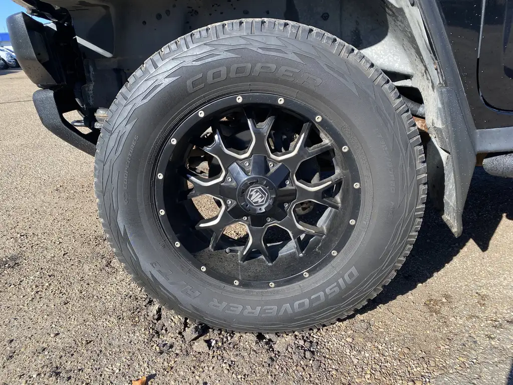 2008 HUMMER H2 SUV | Cruise Control | Heated Seats | Dual Climate — photo 3