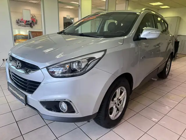 Hyundai iX35 blue Finale 2WD /AHK/ KLIMA/SITZHEIZUNG
