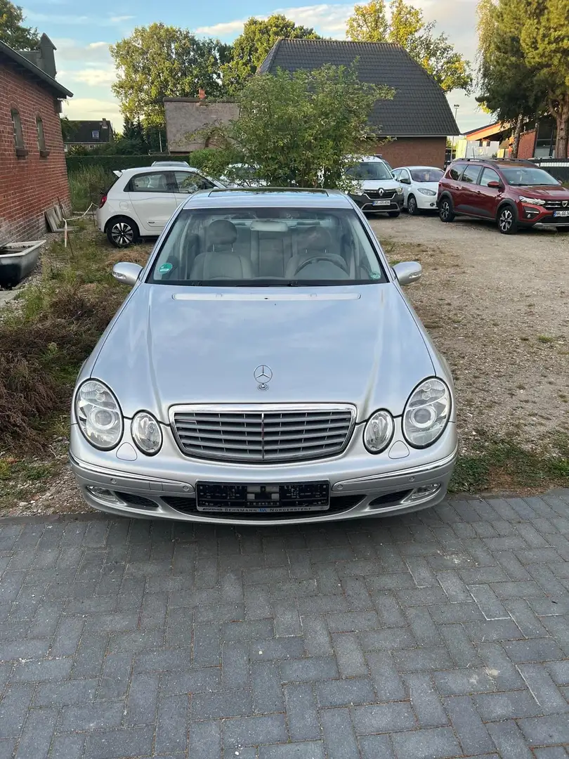 Mercedes-Benz E 200 Kompressor Automatik Elegance - 1