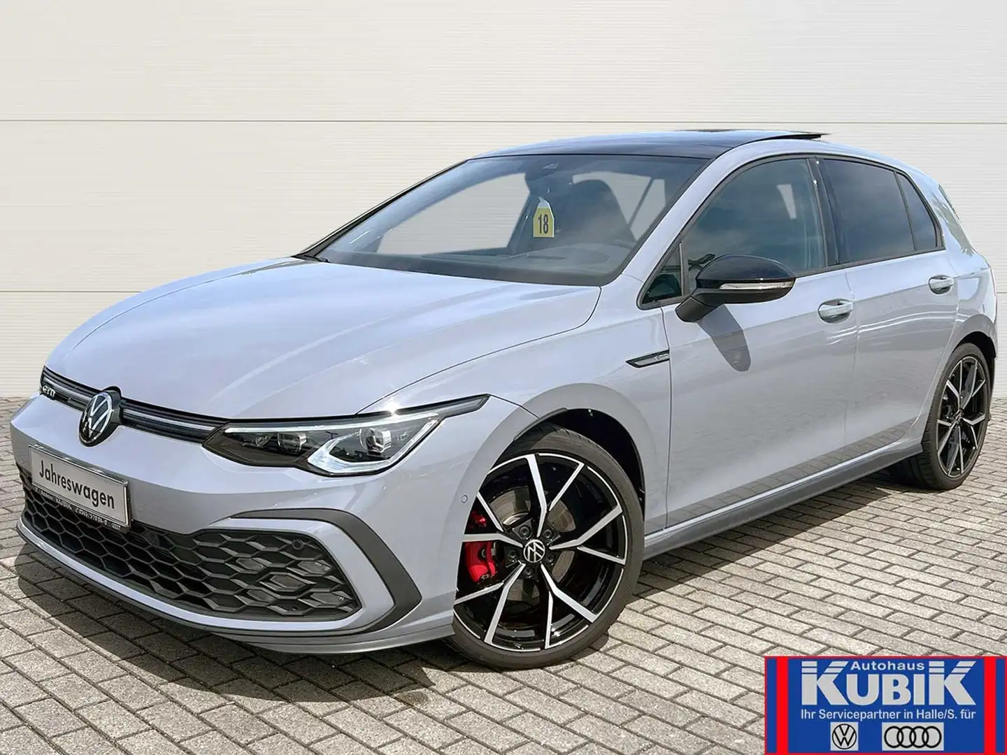 Volkswagen Golf GTD 2.0 TDI Black Style DSG+IQ.Light+DCC+Harman Kardon Gris - 2