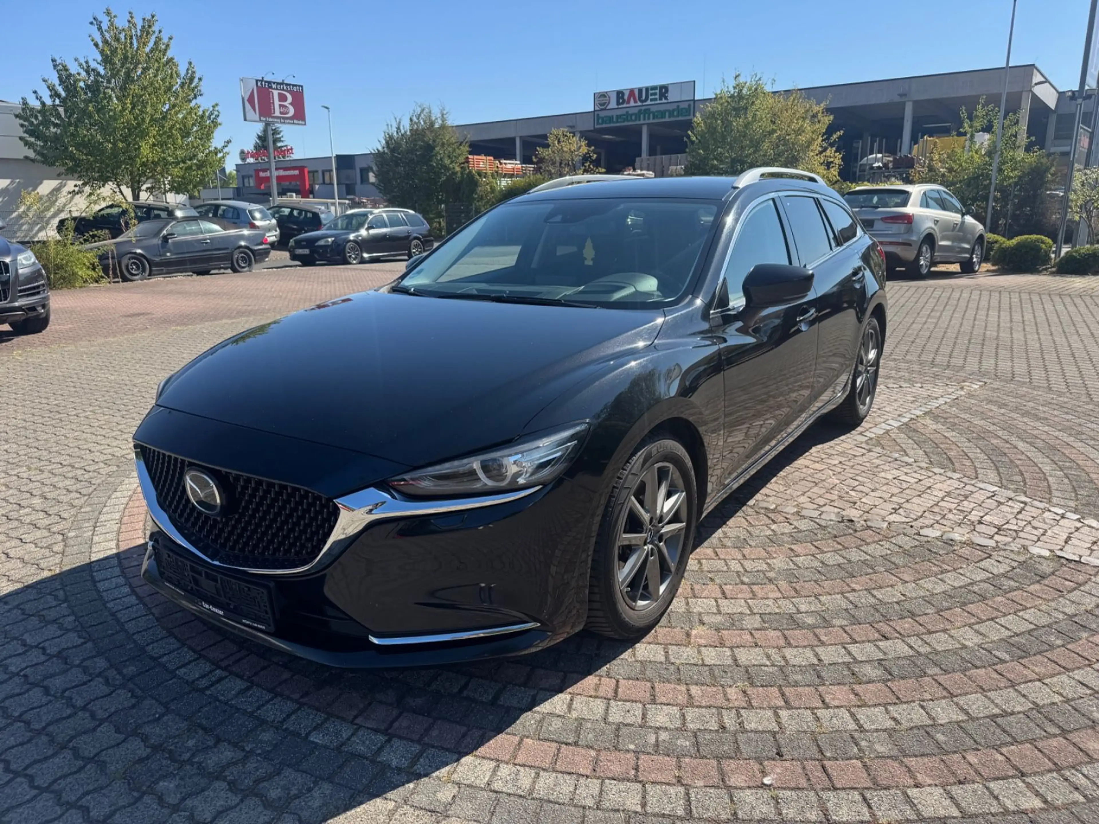 Mazda 6 Kombi Sports-Line AWD Head-Up,LED,Kamera,AHK