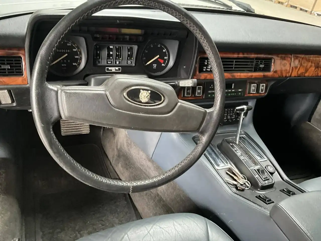 Jaguar XJSC, foto 6