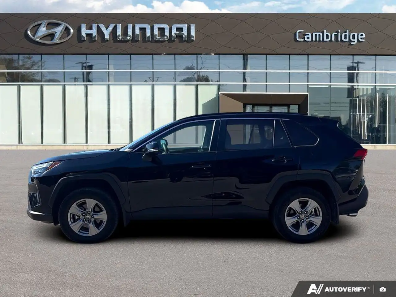Toyota RAV 4 снимка Toyota RAV 4